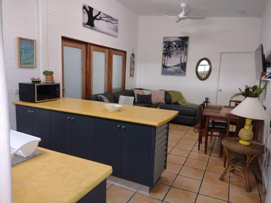 Bargara Gardens Boutique Villas Extérieur photo