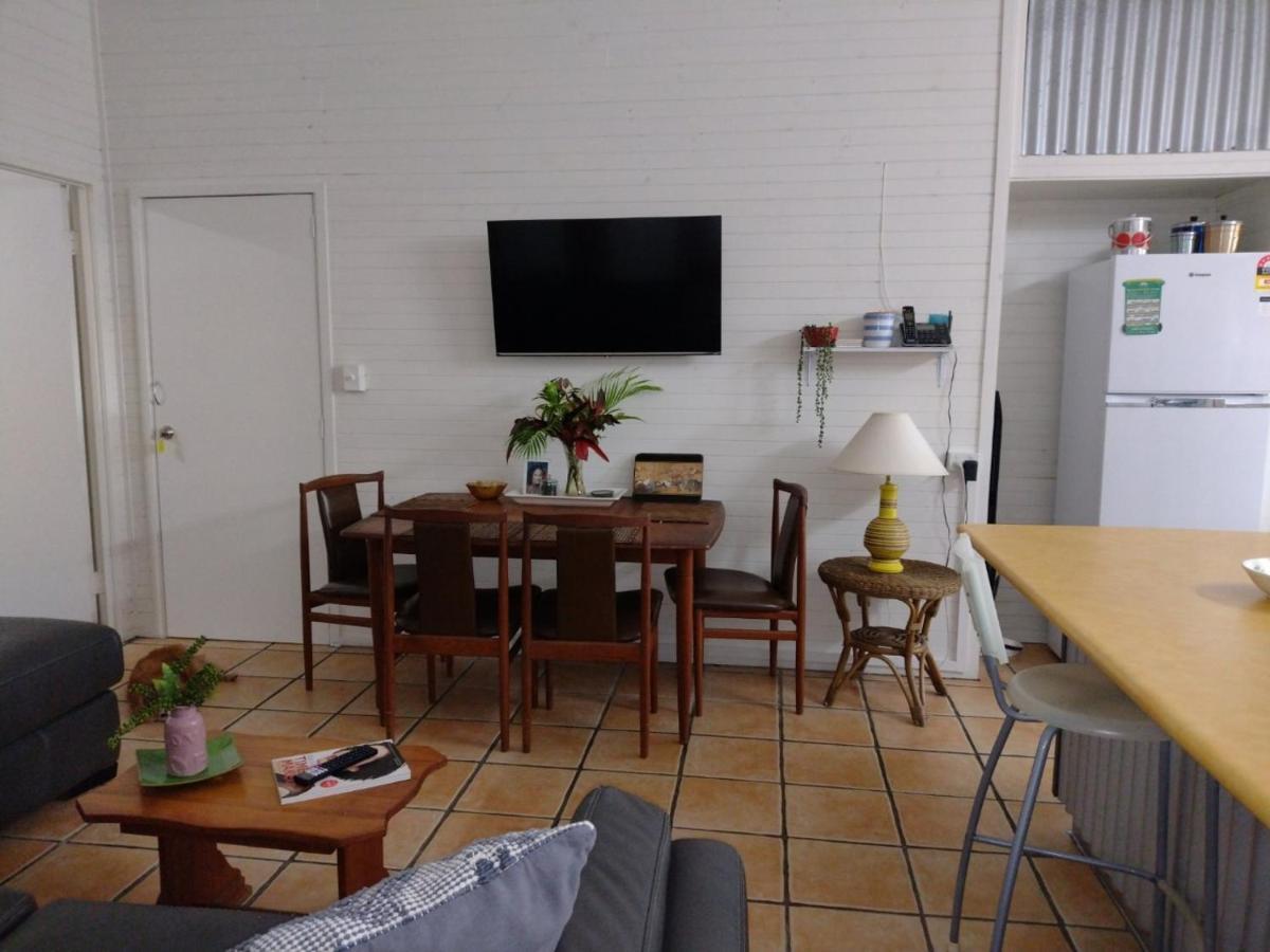 Bargara Gardens Boutique Villas Extérieur photo