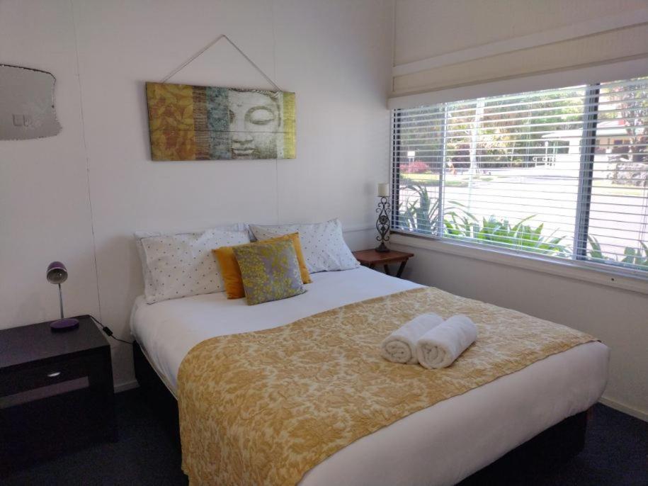 Bargara Gardens Boutique Villas Extérieur photo