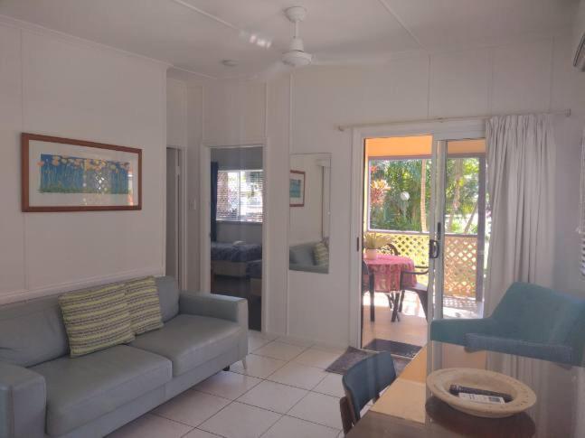 Bargara Gardens Boutique Villas Extérieur photo