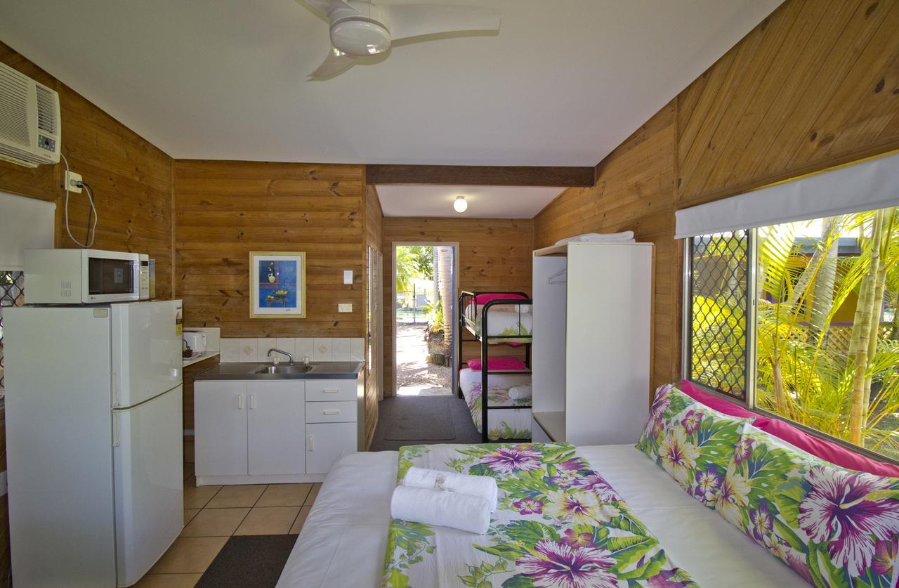Bargara Gardens Boutique Villas Extérieur photo