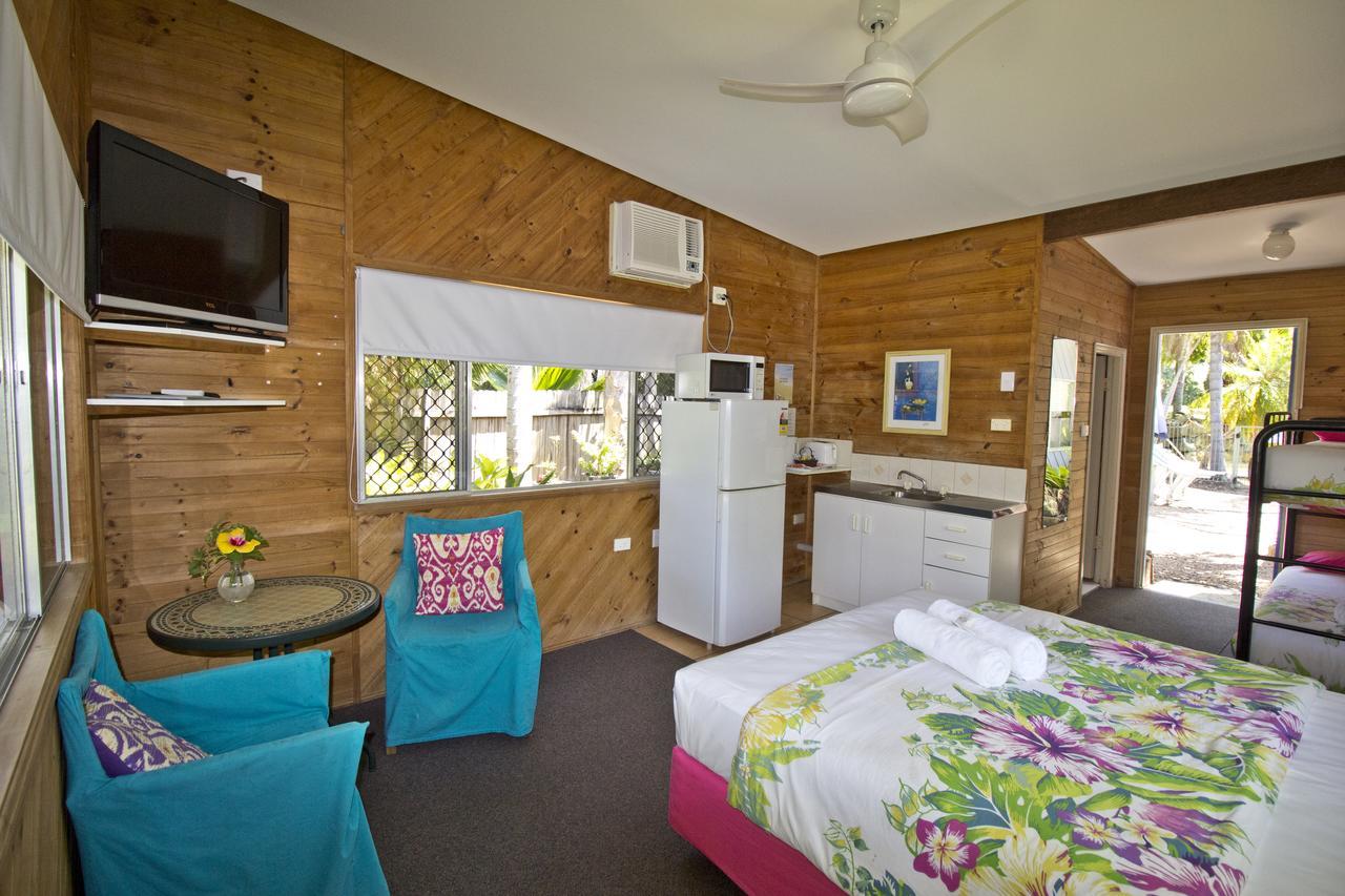 Bargara Gardens Boutique Villas Extérieur photo
