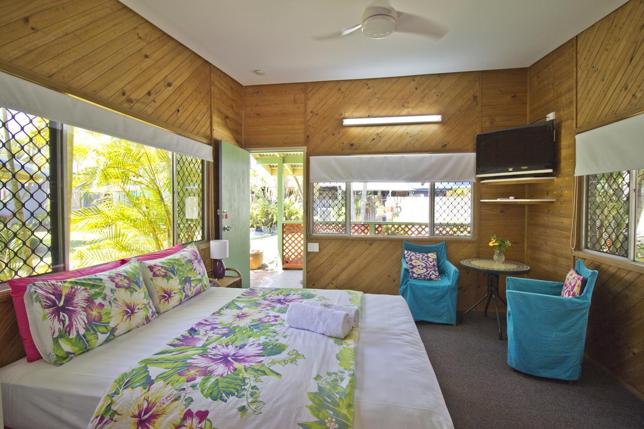 Bargara Gardens Boutique Villas Extérieur photo