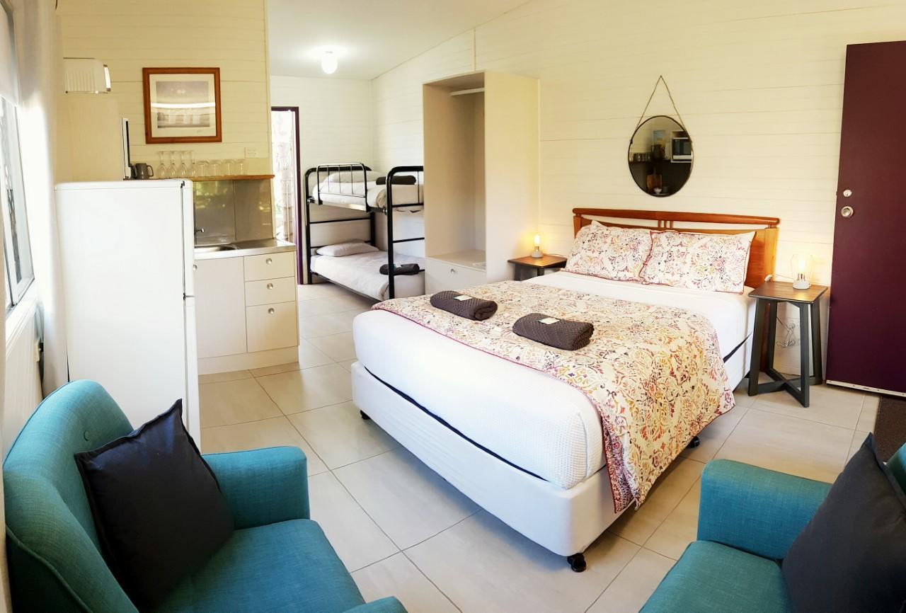 Bargara Gardens Boutique Villas Extérieur photo