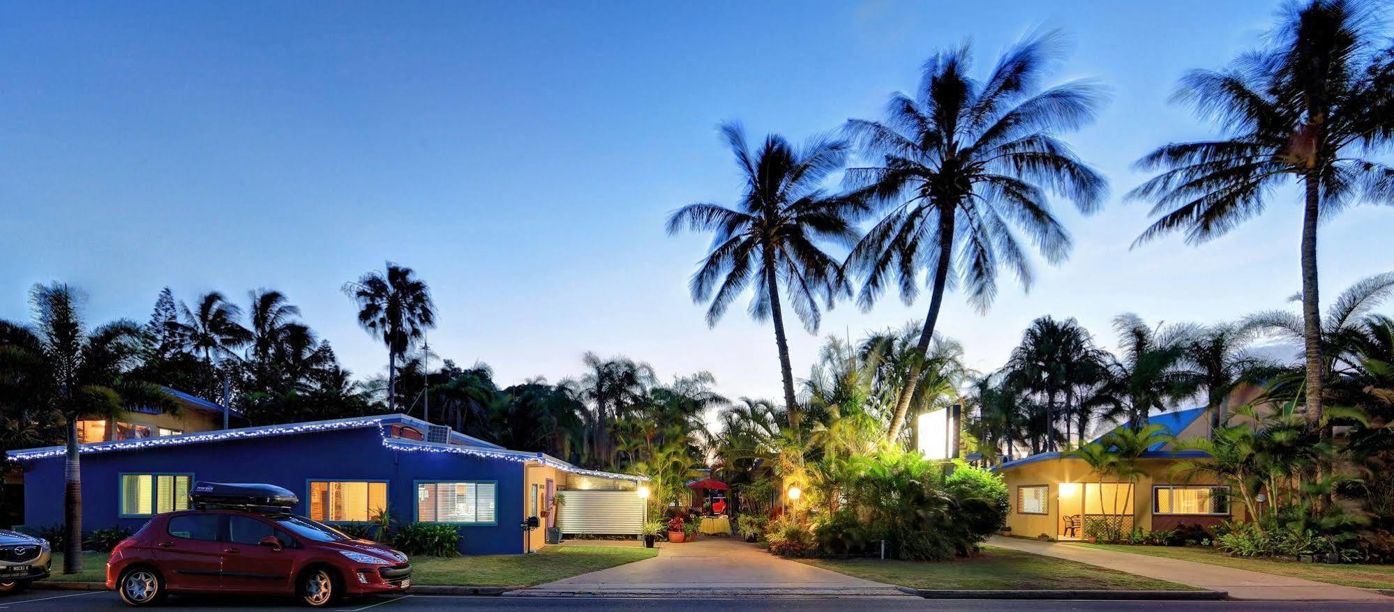 Bargara Gardens Boutique Villas Extérieur photo