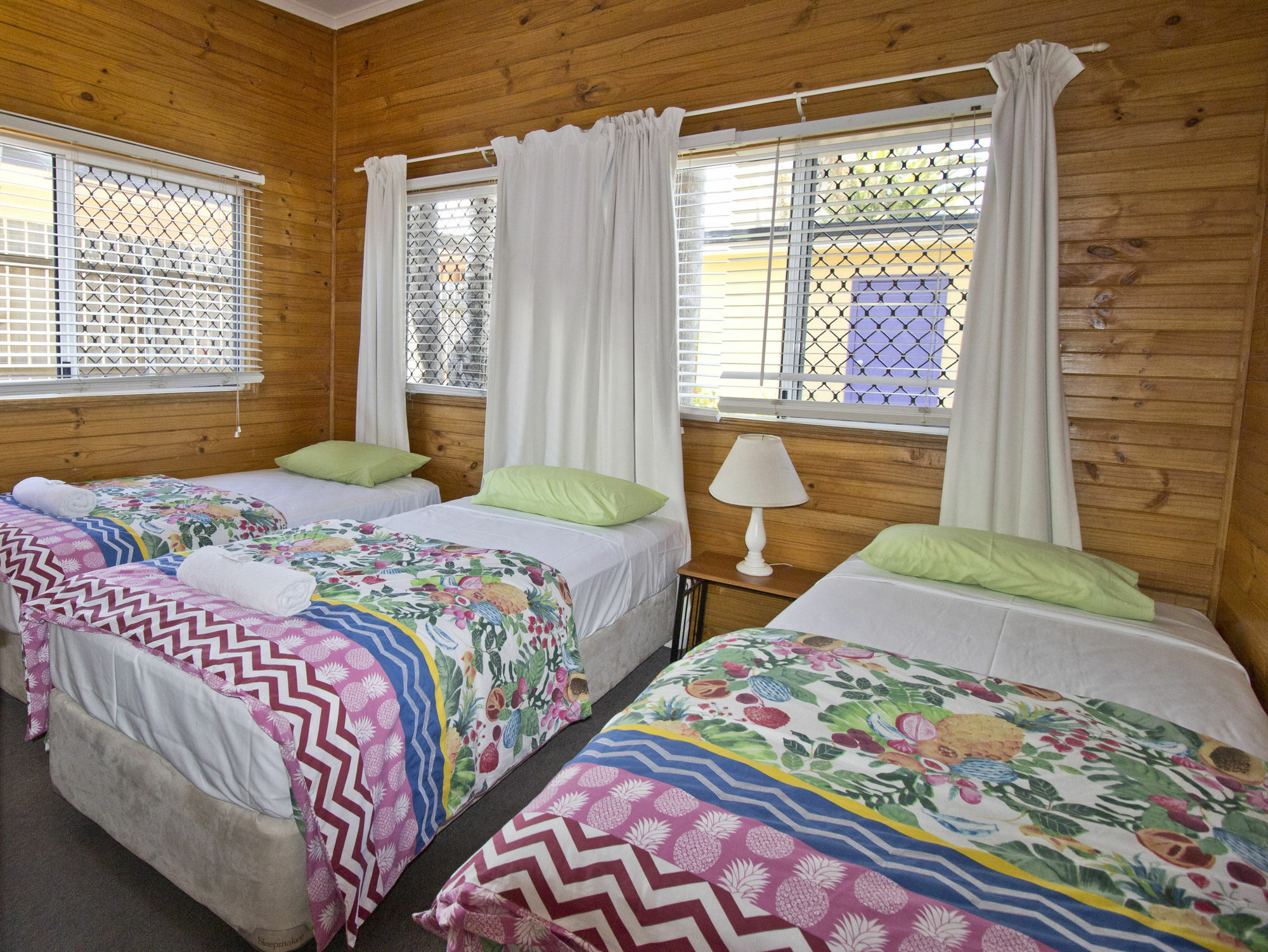 Bargara Gardens Boutique Villas Extérieur photo